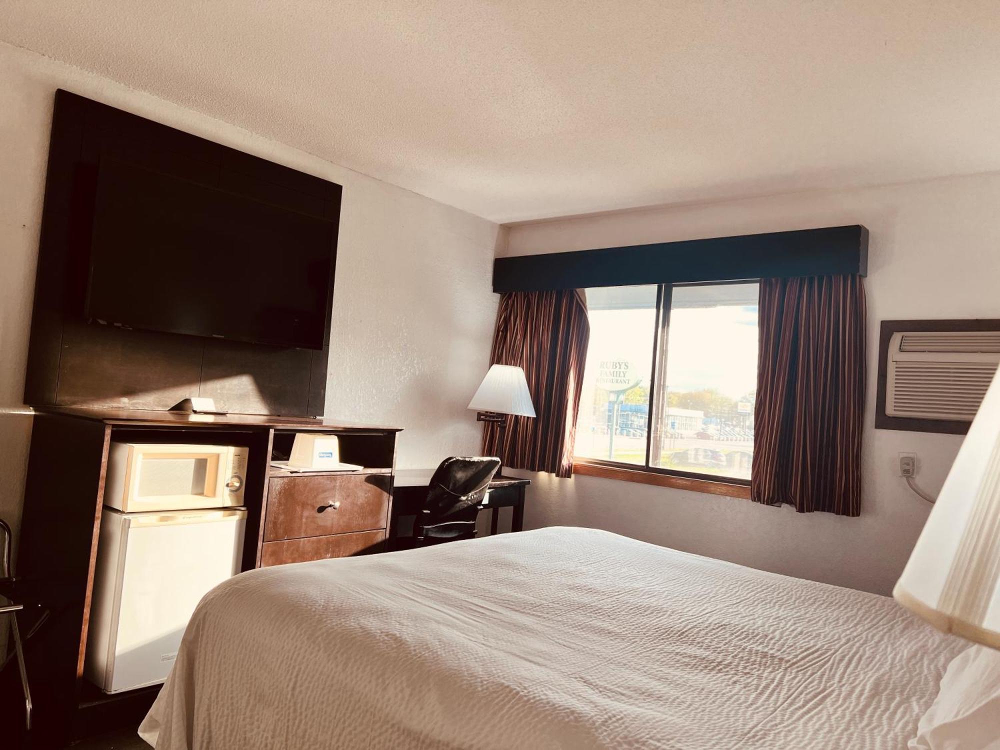 Travelodge By Wyndham Valleyfair Shakopee Buitenkant foto