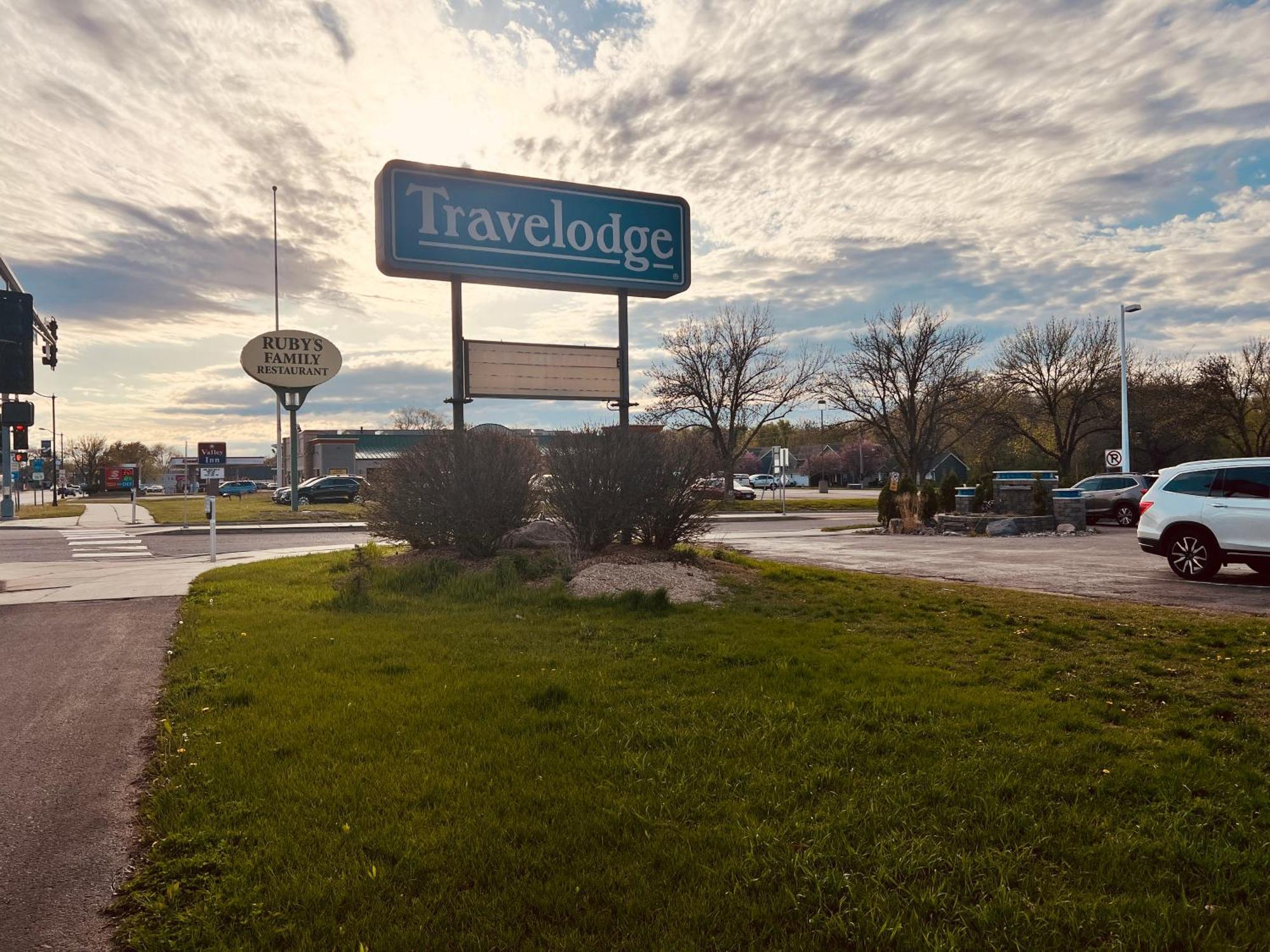 Travelodge By Wyndham Valleyfair Shakopee Buitenkant foto